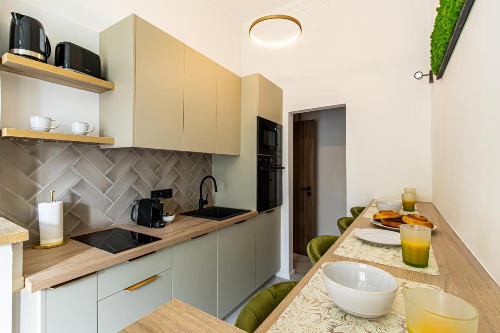 Oasis Apartment On The Broadway With Ac ブダペスト エクステリア 写真
