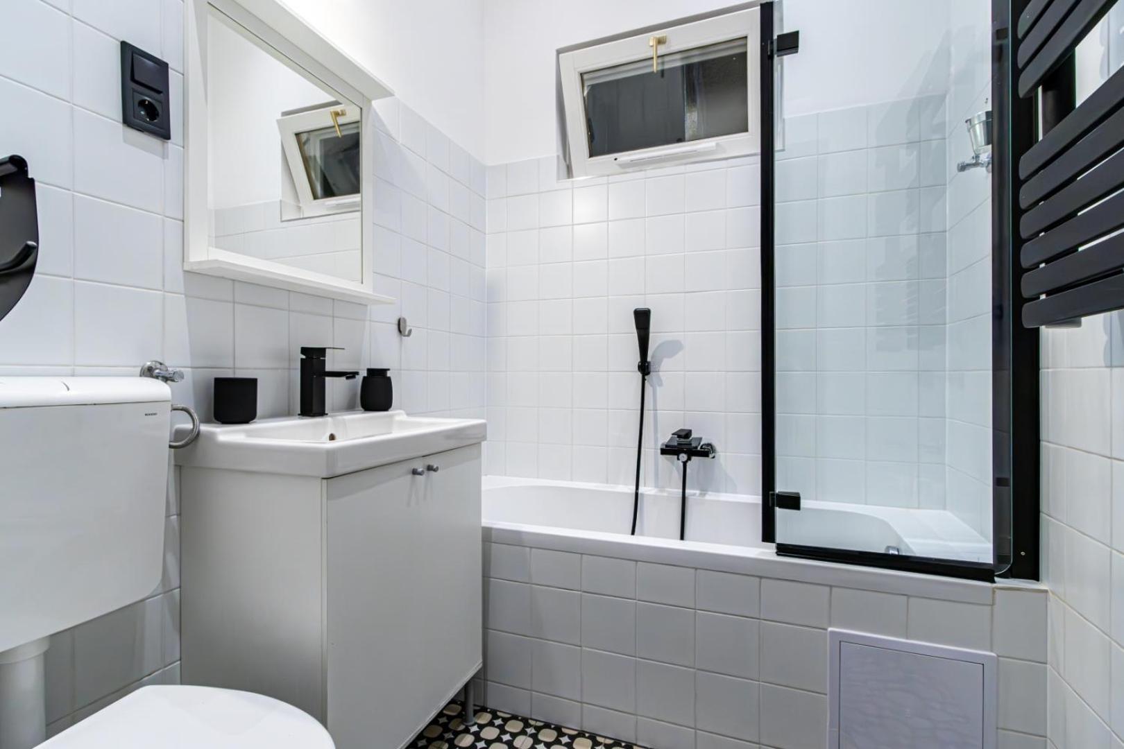 Oasis Apartment On The Broadway With Ac ブダペスト エクステリア 写真